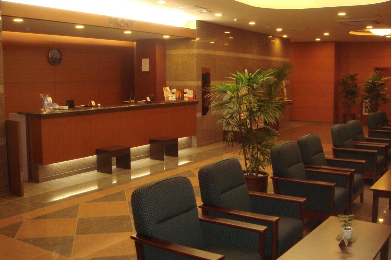 Hotel Route-Inn Wakamiya Inter Miyawaka Экстерьер фото